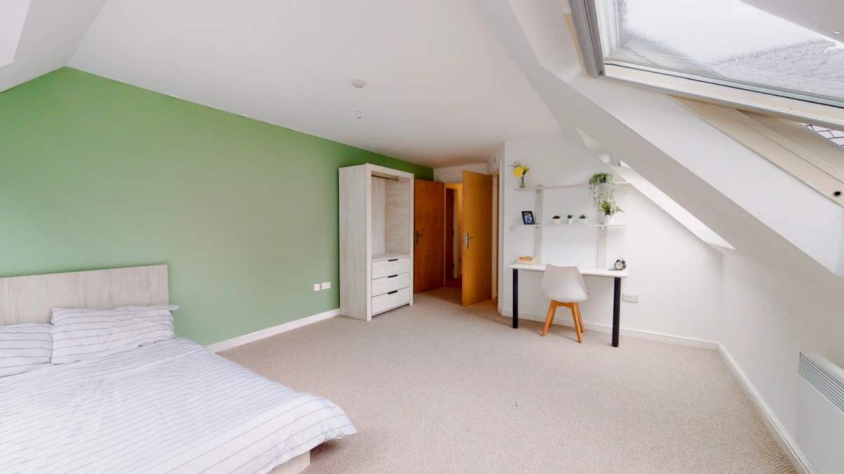Flat 12,  The Grange, LS6 2BY 0