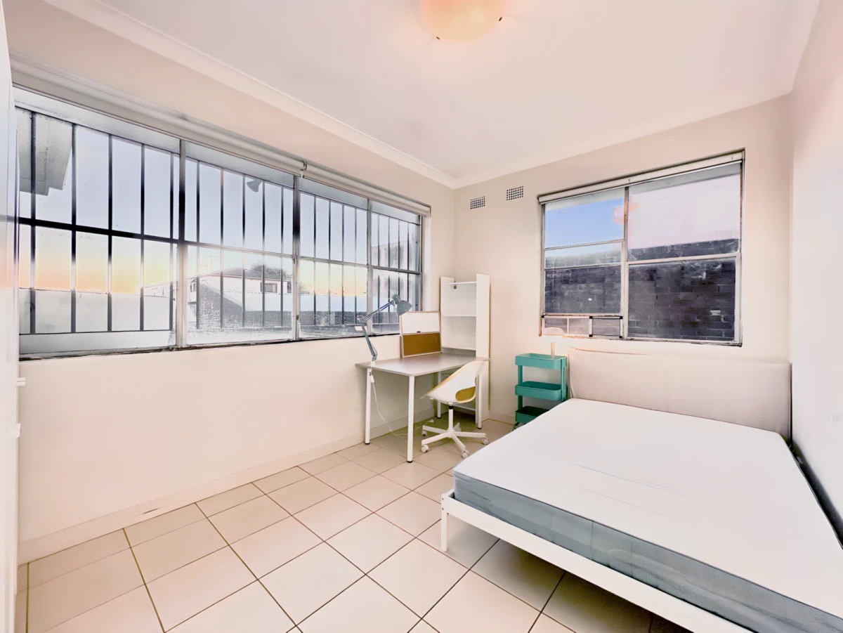 311-313 Anzac Pde(047) 0