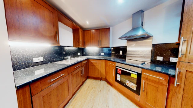 Flat 8, The Grange, LS6 2BY 2