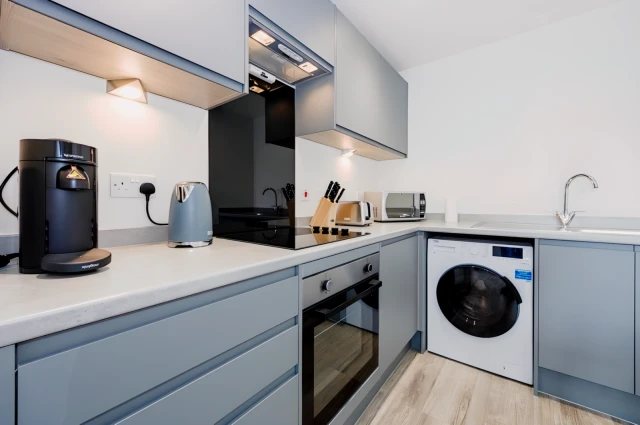 107, 7 Bevington Bush, Liverpool, UK, L3 6DP 1