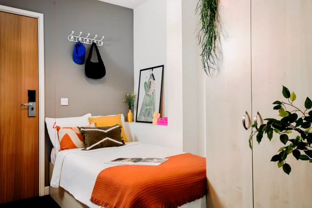 uhomes.com | Student Accommodation, Housing, Flats, Apartments for Rent