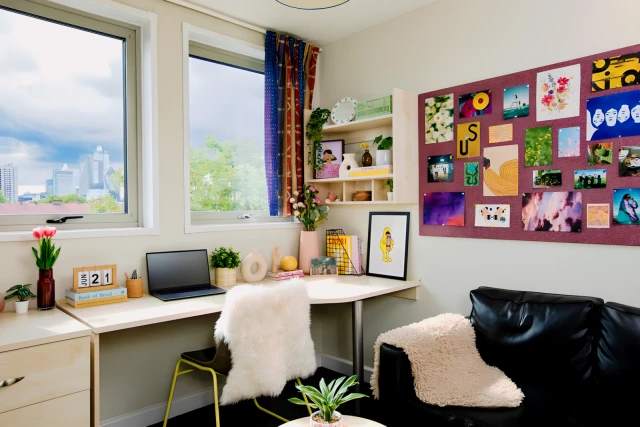 uhomes.com | Student Accommodation, Housing, Flats, Apartments for Rent