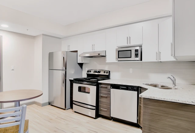 261 - 258B SUNVIEW STREET 4