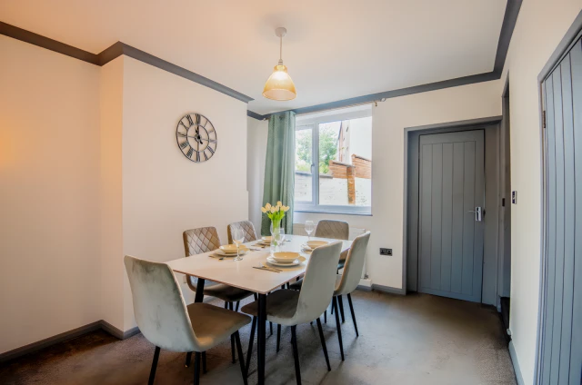 The Belle Vue House - Lincoln student accommodation - 2 Bed 1 Bath