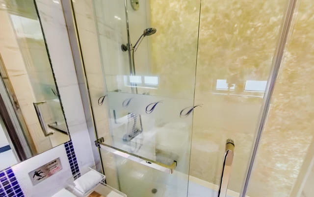 The Bauhinia Hotel, Tsim Sha Tsui 2