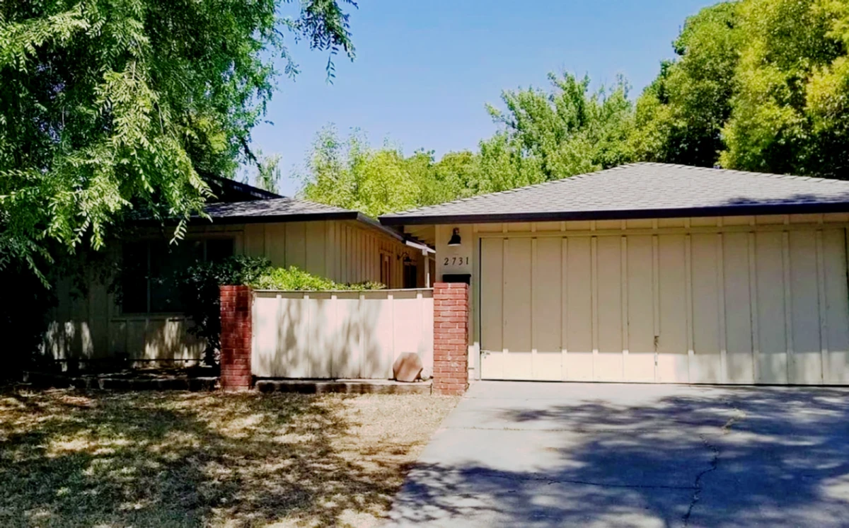 2731 Loyola Drive - デイビスの学生向け宿泊施設