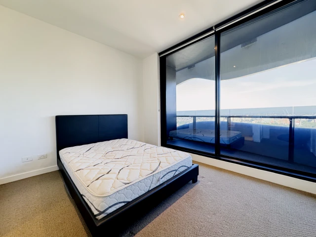 551 Swanston Street 1