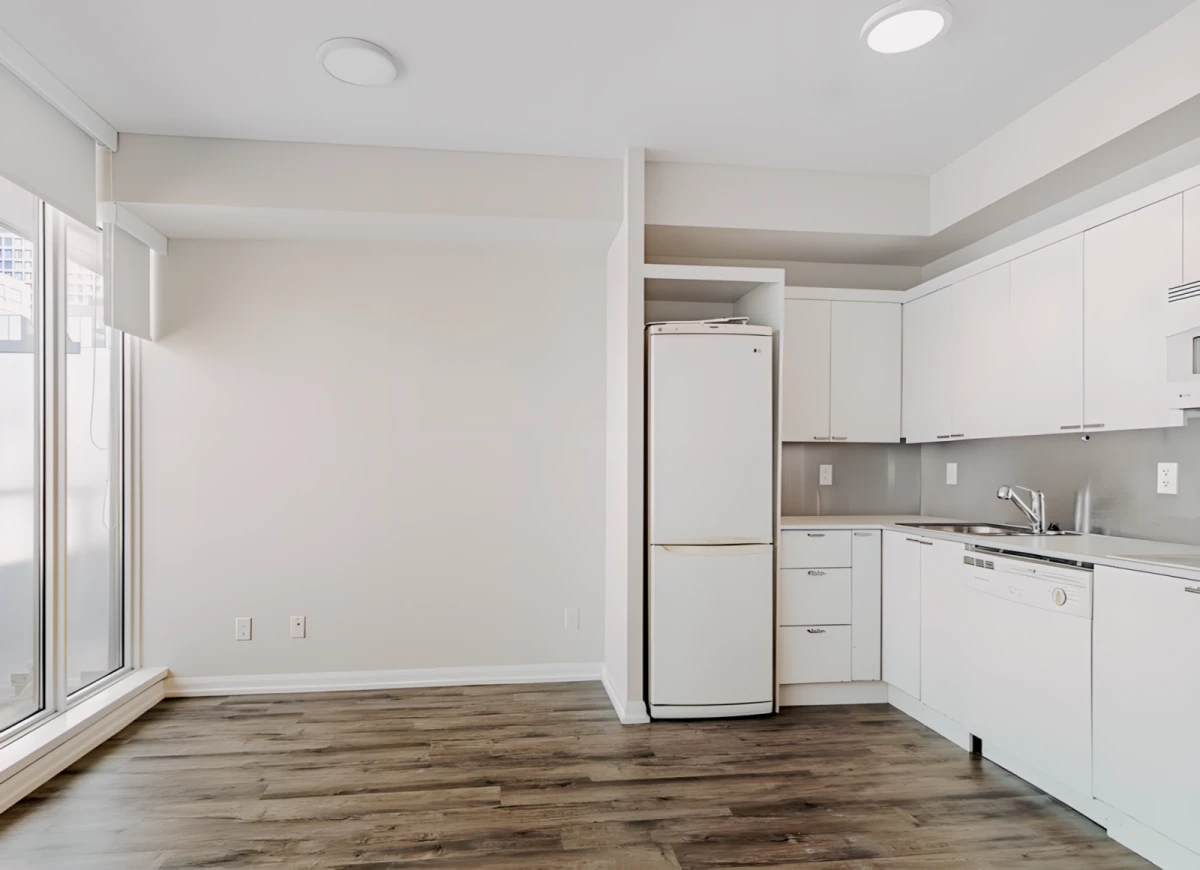 1531 - 111 Elizabeth St 0