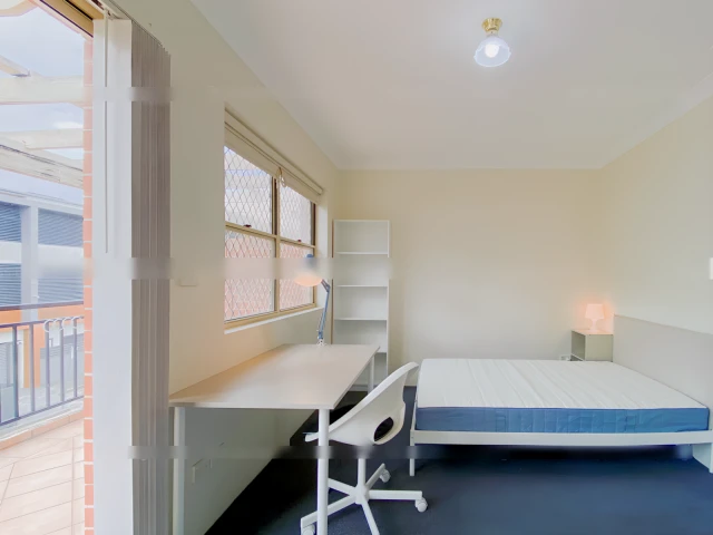 14-16 Middle St 4