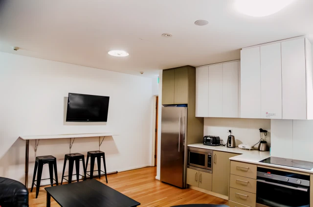 Link2 Central Apartment 3