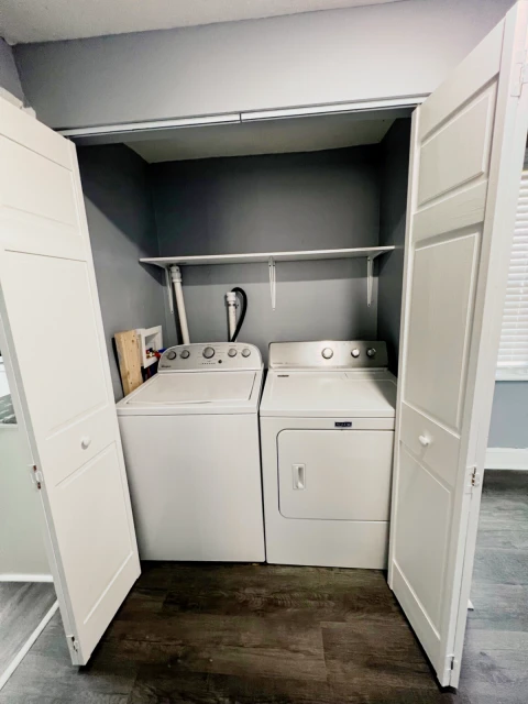 205 Ashworth Pl - Syracuse student accommodation - 5 Bed 2 Bath