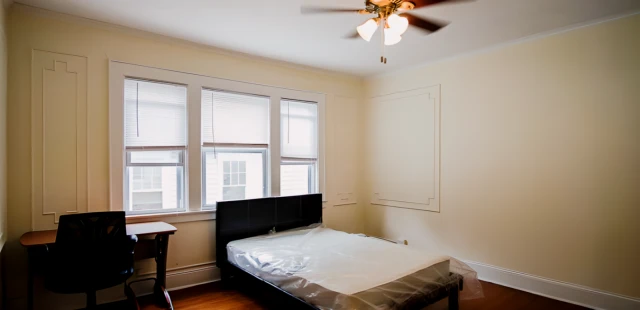 2401 East Genesee St 1