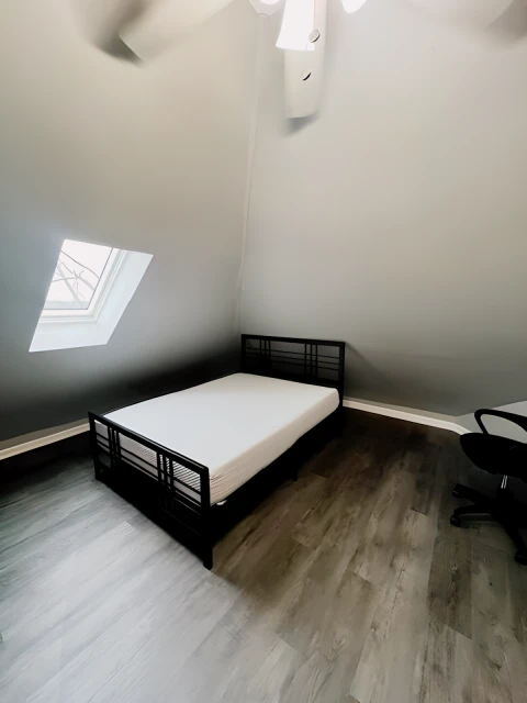 135 Lexington Ave 2