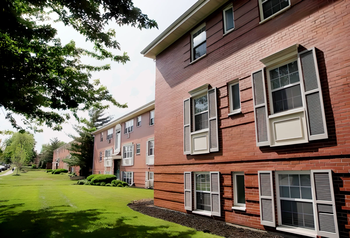 University Village 0