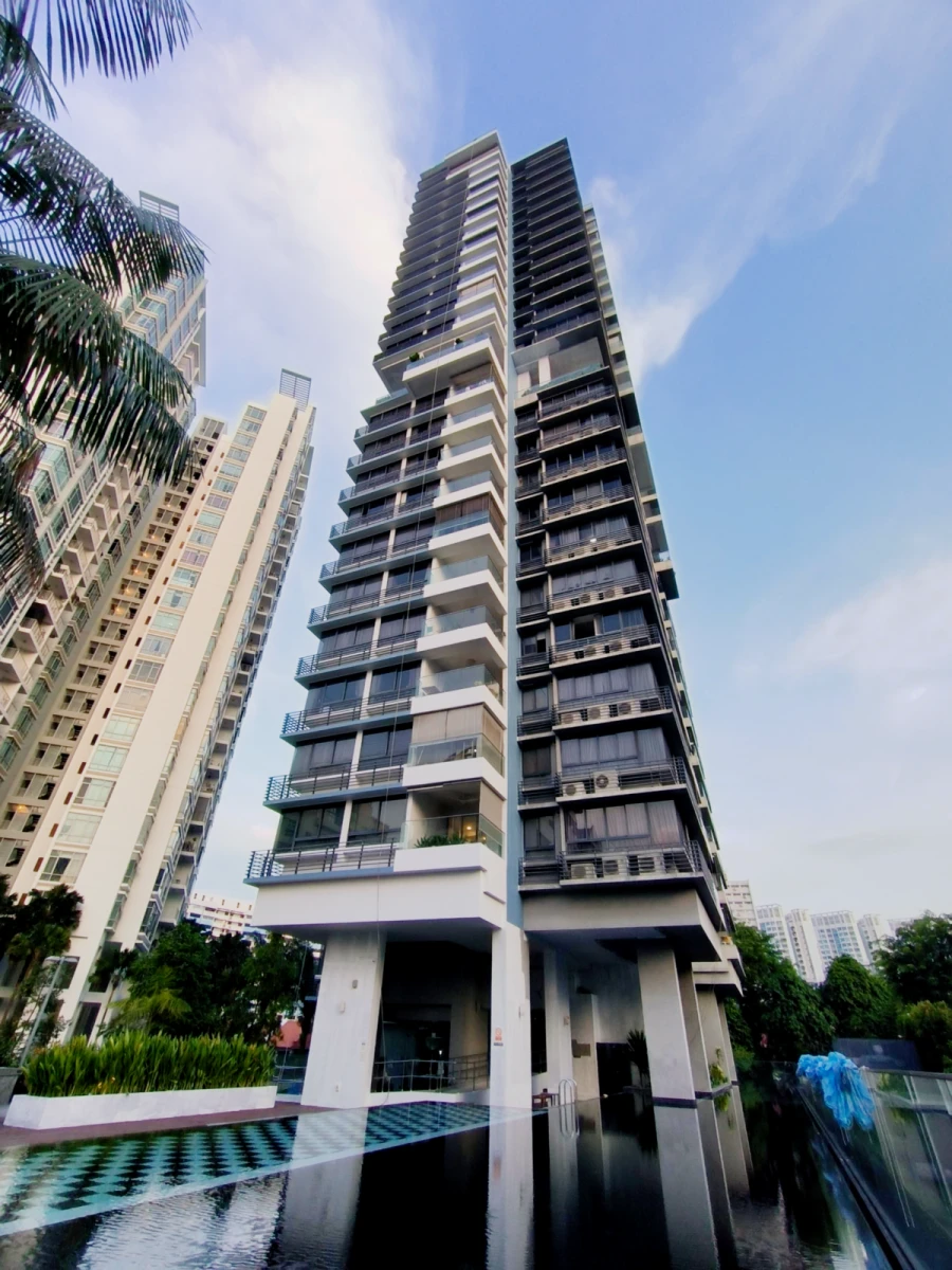 Regent Residences - LZ 0