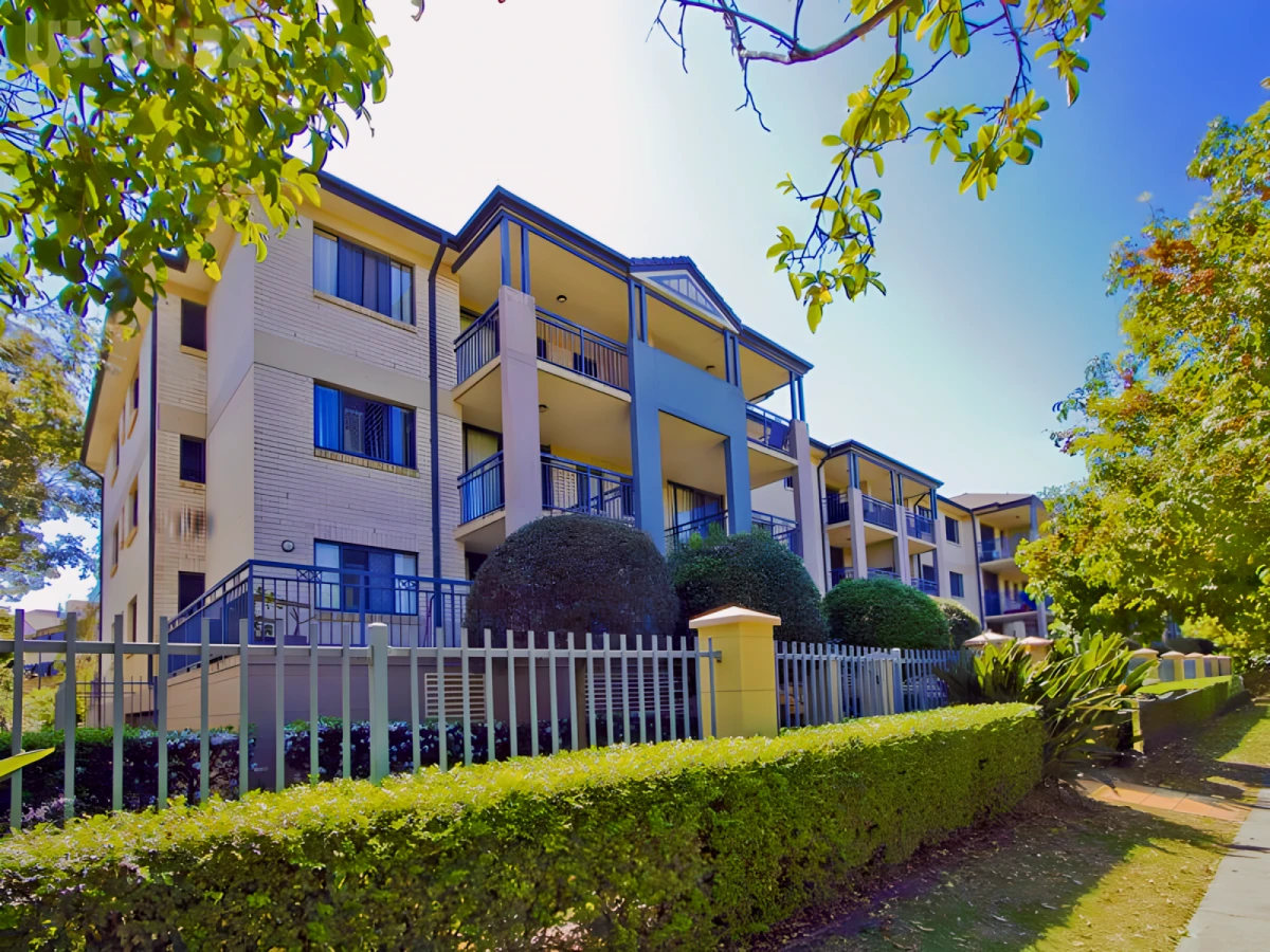 Student Living - The Manors - Brisbane student accommodation
