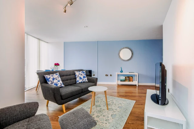 apartment near Blonk St 2