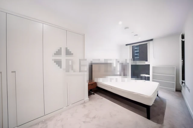 RL-Carrick House, Royal Crest Avenue, E16 4