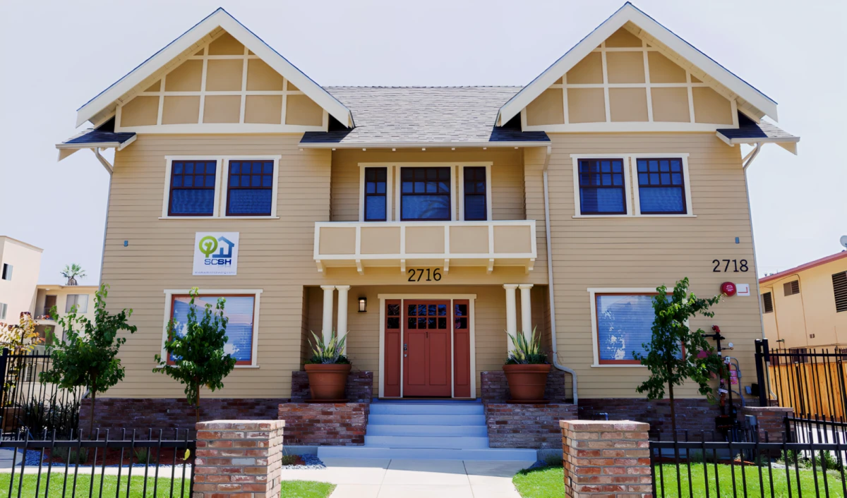 2716 Ellendale Place 0