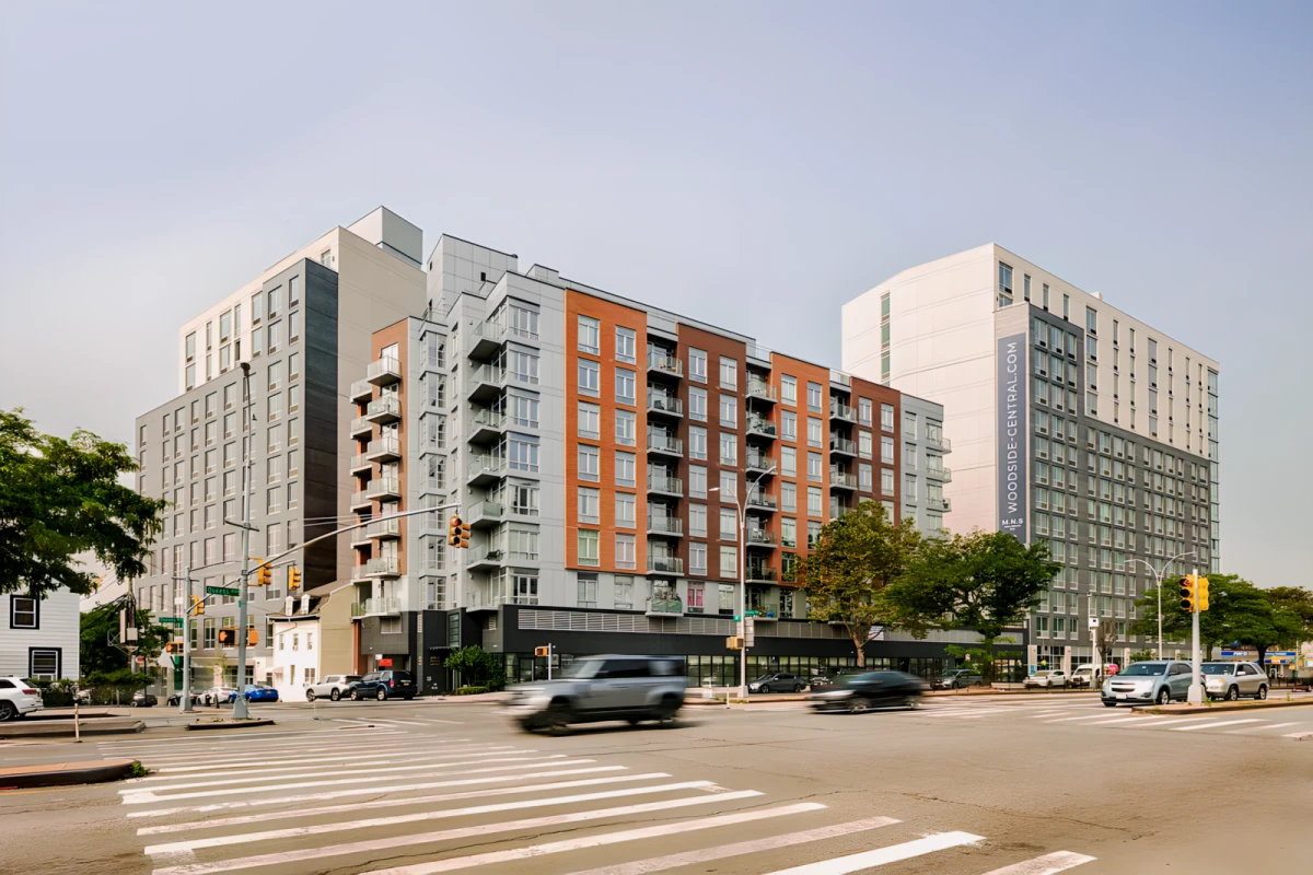Woodside Central - New York student accommodation