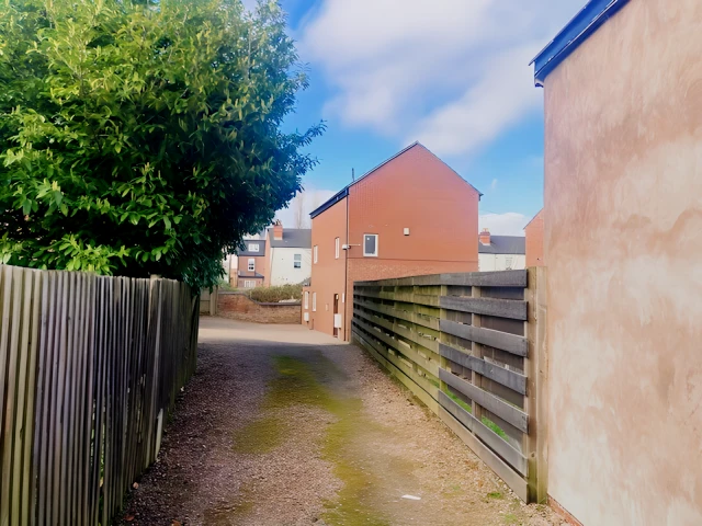 39 Harrow Road 2