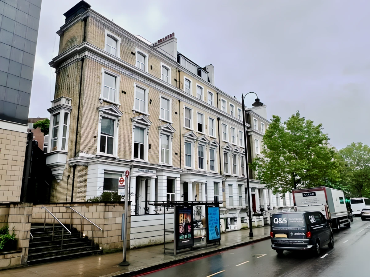 Cromwell Road 24135# 0
