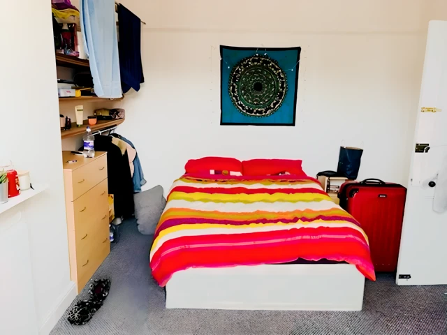 Royal Park Avenue 24276# 2