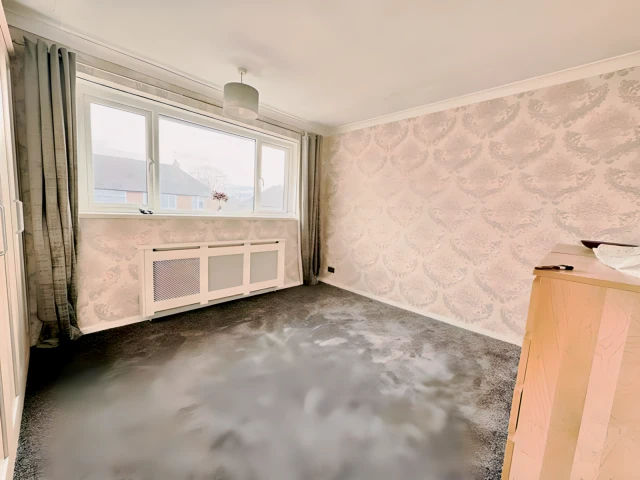 St James Approach 24558# 3