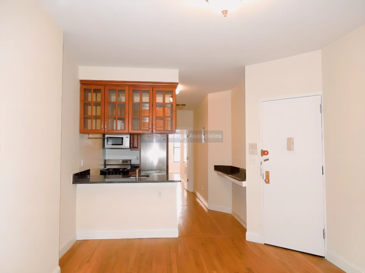 700 Fort Washington Avenue - chỗ ở sinh viên tại New York - 2 Beds 1 Bath