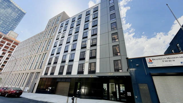 The Fifty LIC 3