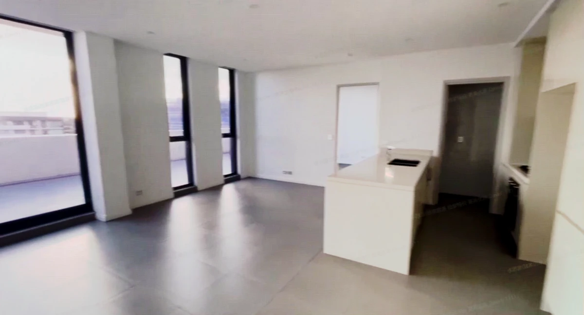 33 Rothschild Ave 0