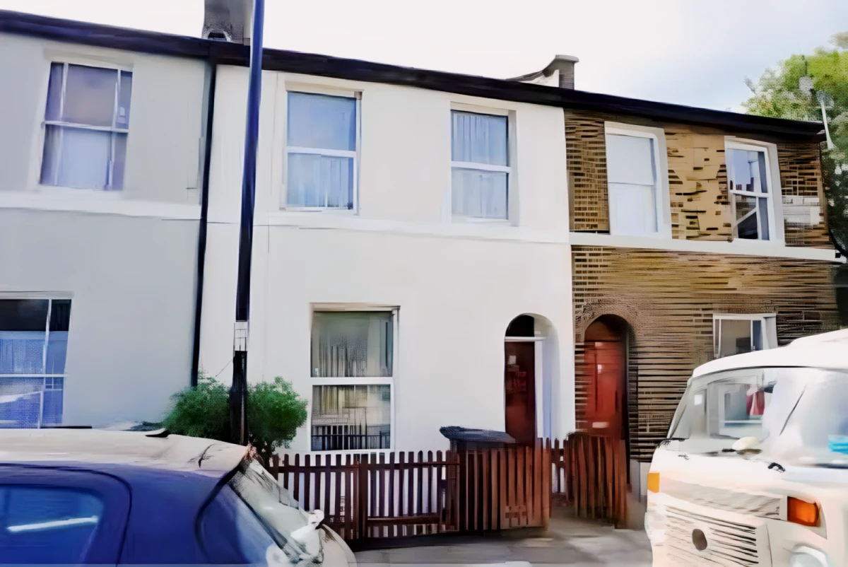 Amersham Grove 25039# 0