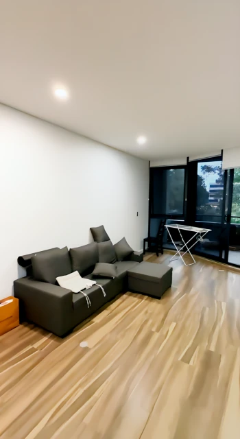 54 Rosebery Avenue 2