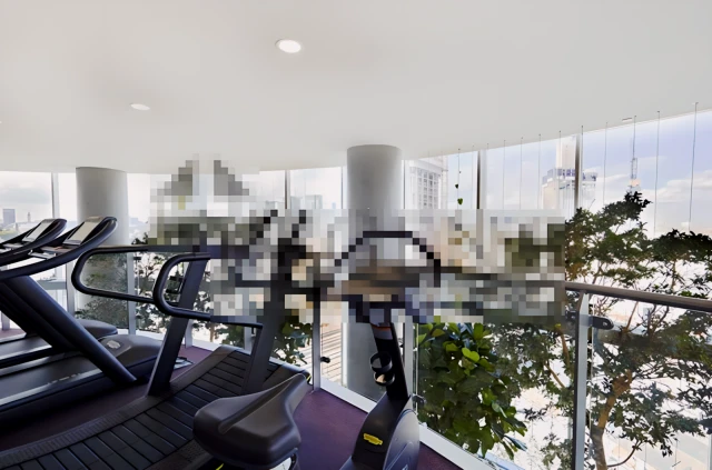 RL-Sky Gardens, Wandsworth Road, SW8 1