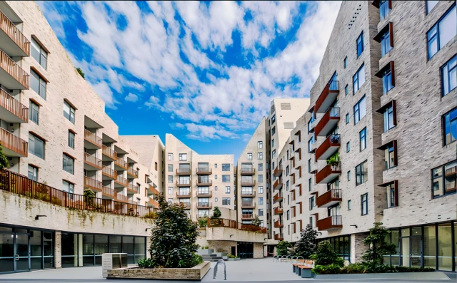 103 Dalmeny Ave 4