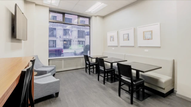 Parc Coliseum Apartments 4