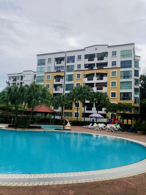 West Bay Condominium - C1 2