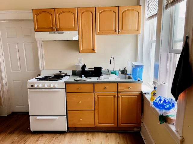 895 Huntington Ave 3