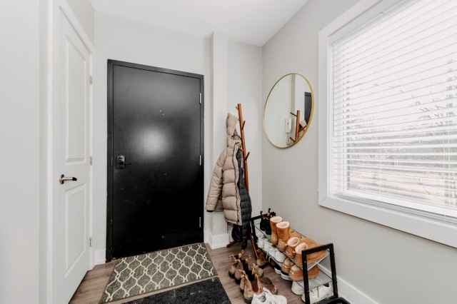 119 Sweetland 1