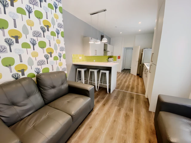 6 Auckland Avenue 2