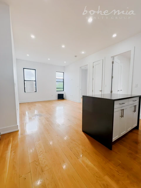 3820 Broadway 2