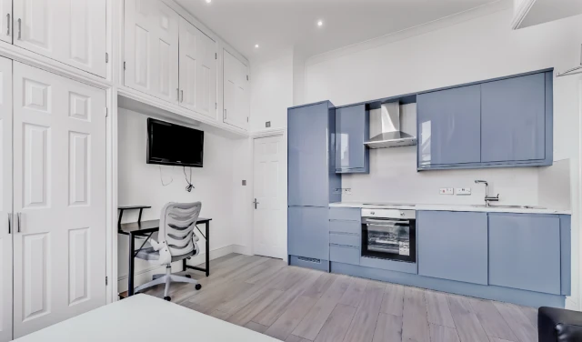 LH-Hogarth Road 4