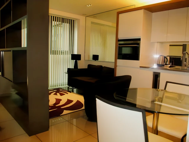 LH-Trinity House 4