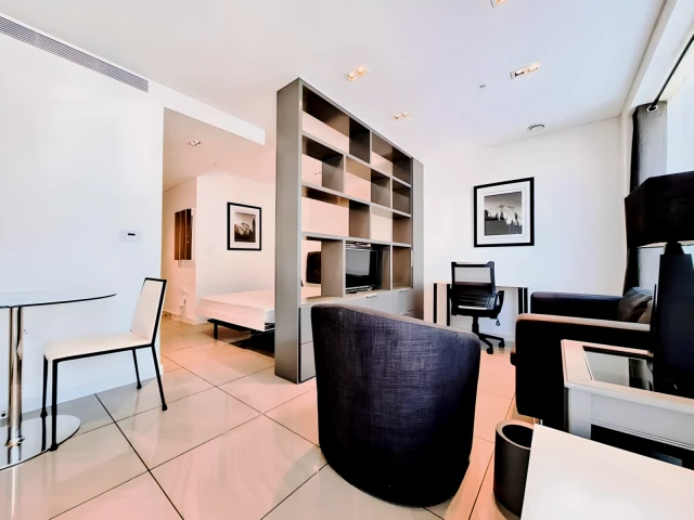 LH-Trinity House 2