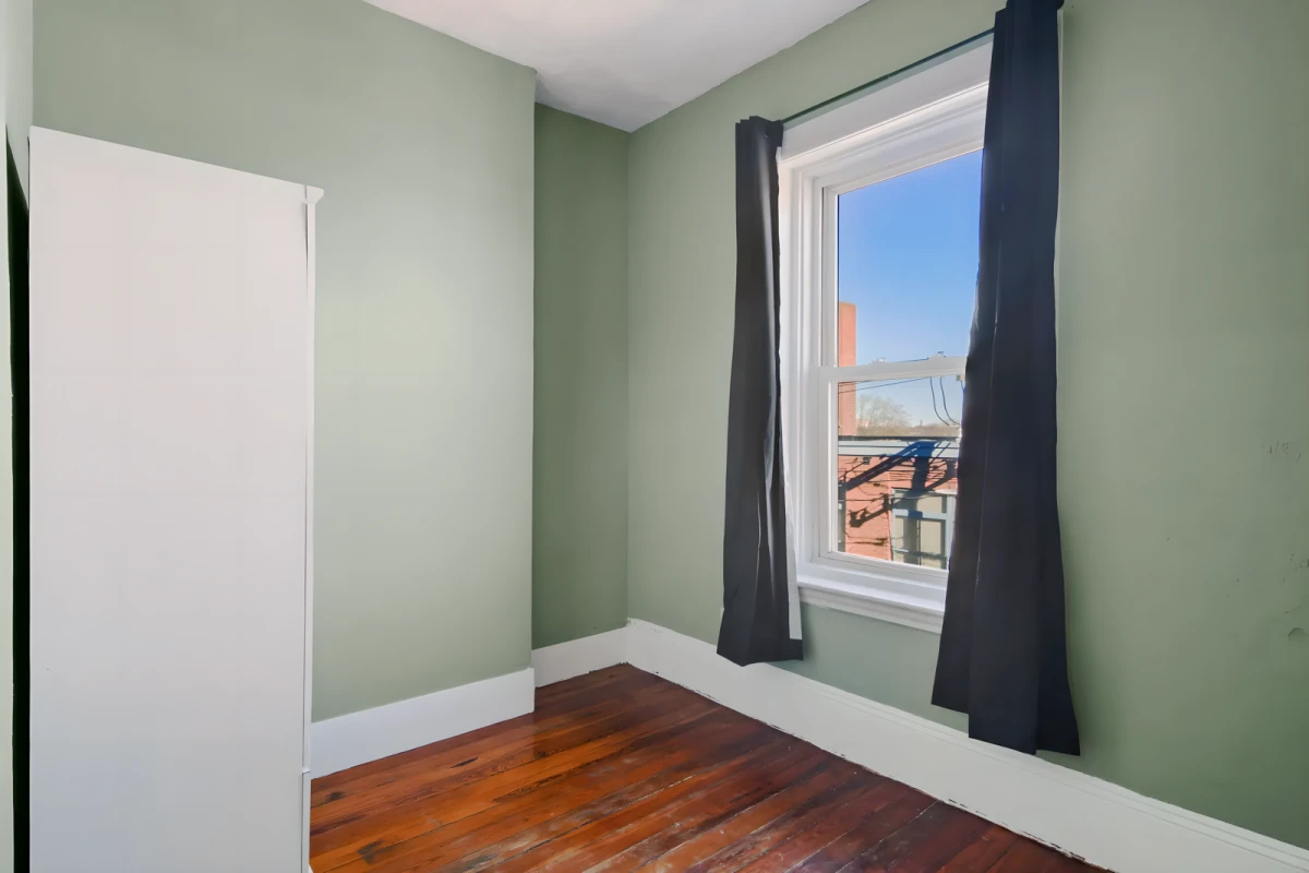 11 Linden Street 0