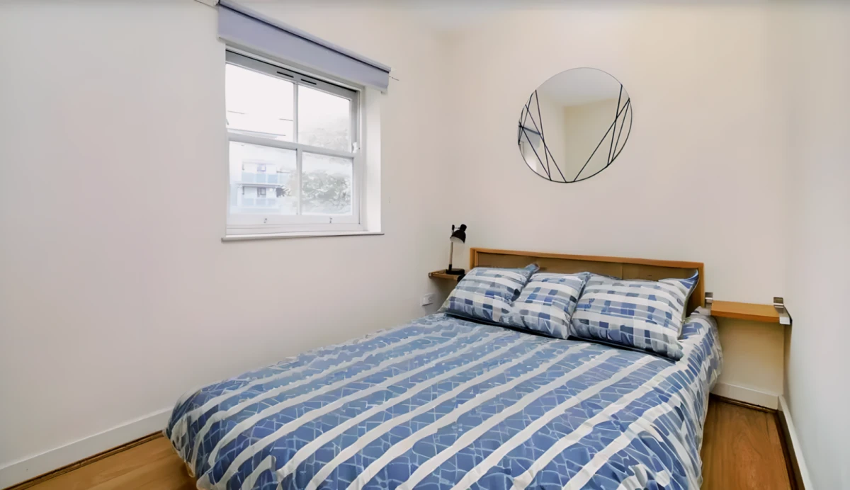 LH-Gray's Inn Road 0