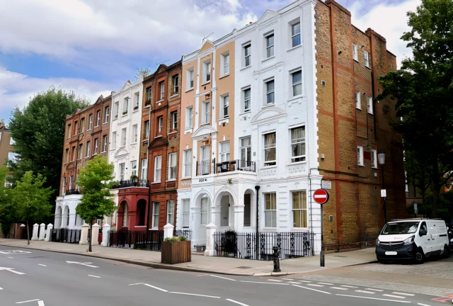 Warwick Road 27218# 1