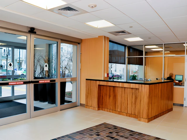 The Longwood Apartments 4