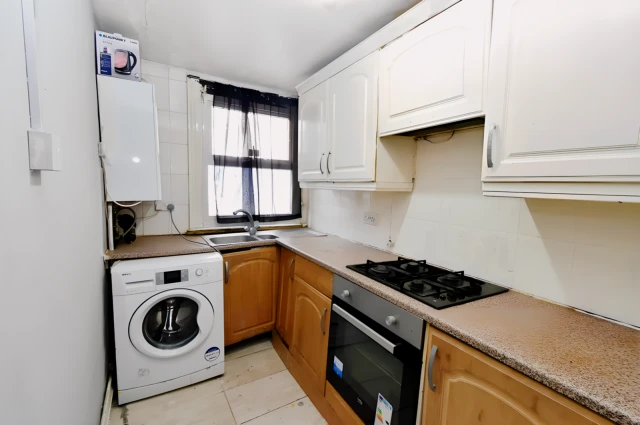 Letchworth Road 27466# 2