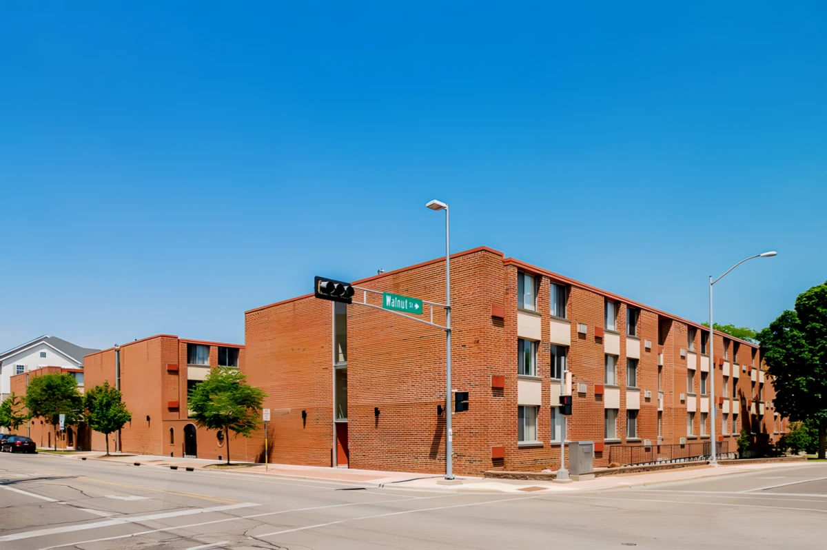 Casa Blanca - Madison student accommodation